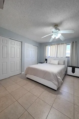 4581 Holly Lake Drive Lake Worth FL 33463