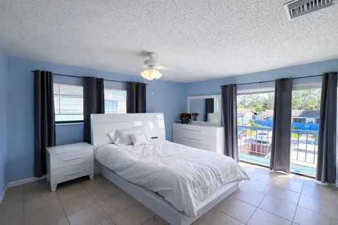 4581 Holly Lake Drive Lake Worth FL 33463