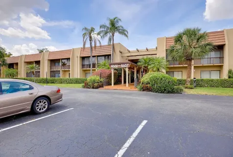 4657 Fountains Drive Lake Worth FL 33467