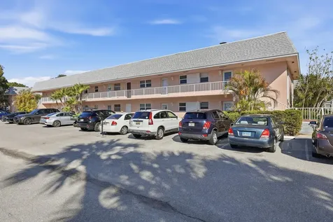18081 Se Country Club Drive Jupiter FL 33469