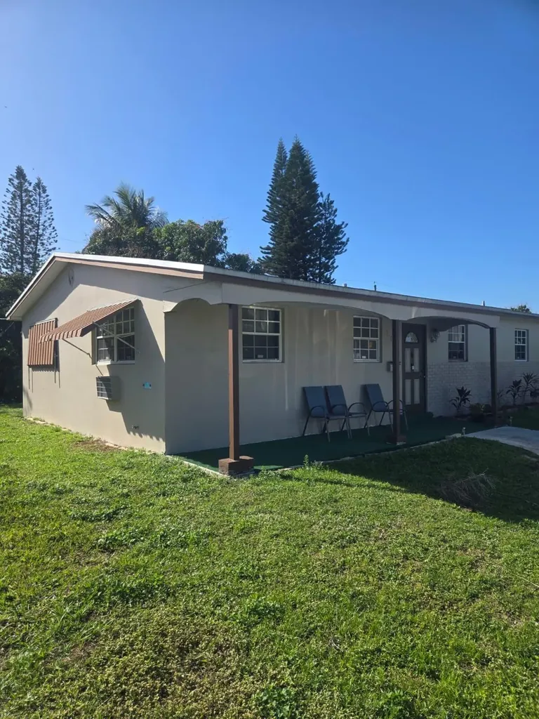 709 Sw 4th Street Hallandale Beach FL 33009