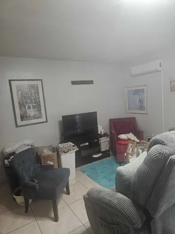 709 Sw 4th Street Hallandale Beach FL 33009