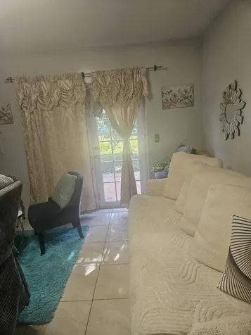 709 Sw 4th Street Hallandale Beach FL 33009