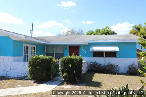 900 Se Lake Street Stuart FL 34994
