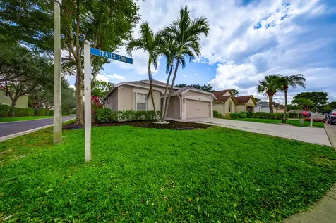 201 Trails End Greenacres FL 33413