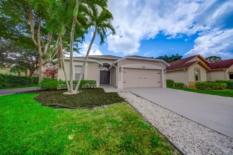 201 Trails End Greenacres FL 33413