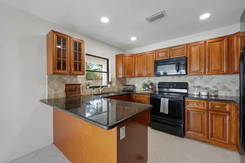 476 Goldenwood Way Wellington FL 33414