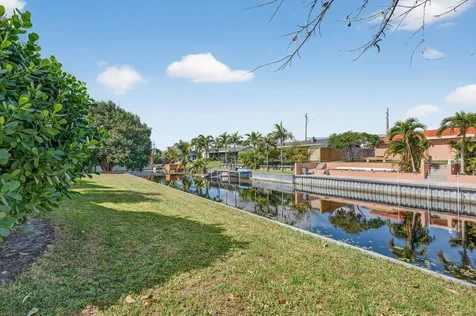 1223 Isle Court Boynton Beach FL 33426