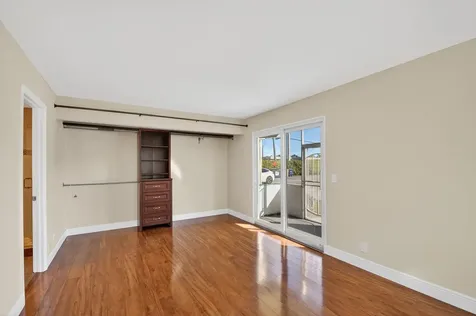 98 Saxony C Delray Beach FL 33446