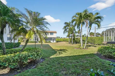 98 Saxony C Delray Beach FL 33446