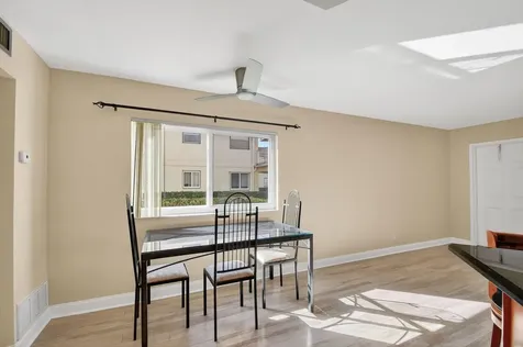 98 Saxony C Delray Beach FL 33446