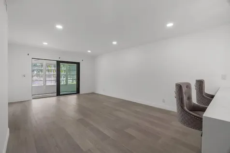 5 Abbey Lane Delray Beach FL 33446