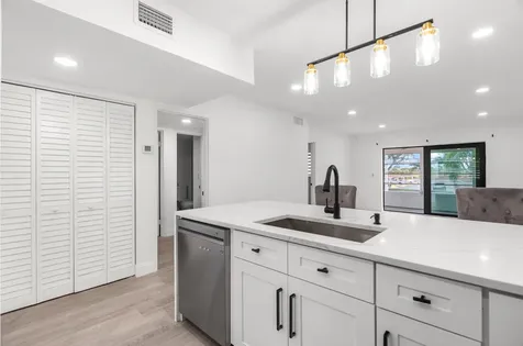5 Abbey Lane Delray Beach FL 33446