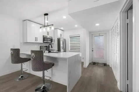 5 Abbey Lane Delray Beach FL 33446