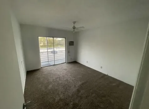 66 Easthampton C West Palm Beach FL 33417