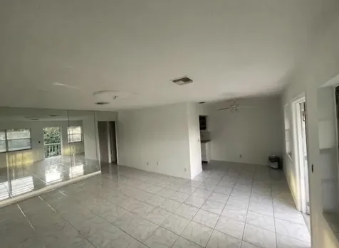 66 Easthampton C West Palm Beach FL 33417