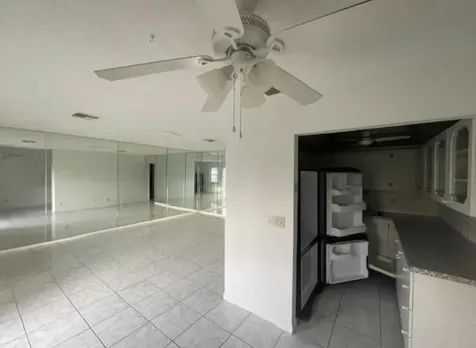 66 Easthampton C West Palm Beach FL 33417