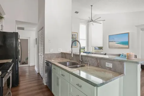 29 Dogwood Circle Boynton Beach FL 33436