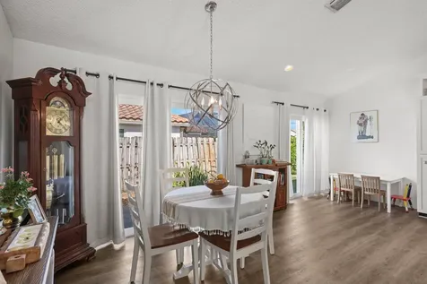 29 Dogwood Circle Boynton Beach FL 33436