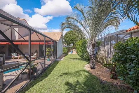 29 Dogwood Circle Boynton Beach FL 33436