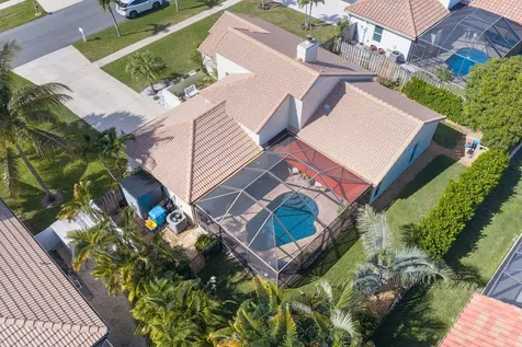 29 Dogwood Circle Boynton Beach FL 33436