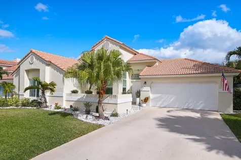 29 Dogwood Circle Boynton Beach FL 33436