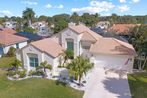 29 Dogwood Circle Boynton Beach FL 33436