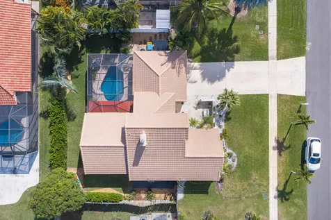 29 Dogwood Circle Boynton Beach FL 33436
