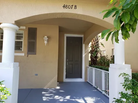 4807 N Wickham Circle Delray Beach FL 33445