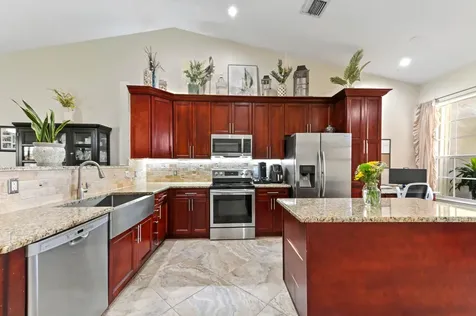 8404 Long Bay West Palm Beach FL 33411