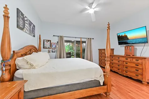 8404 Long Bay West Palm Beach FL 33411