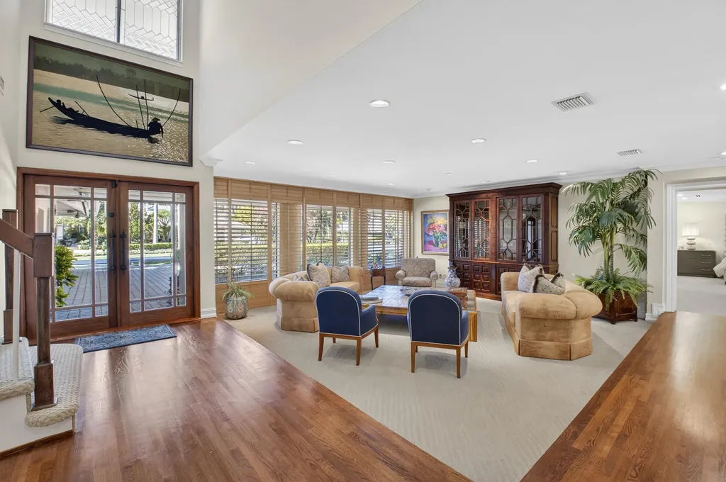 19682 Oakbrook Court Boca Raton FL 33434