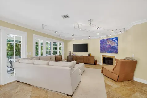 19682 Oakbrook Court Boca Raton FL 33434