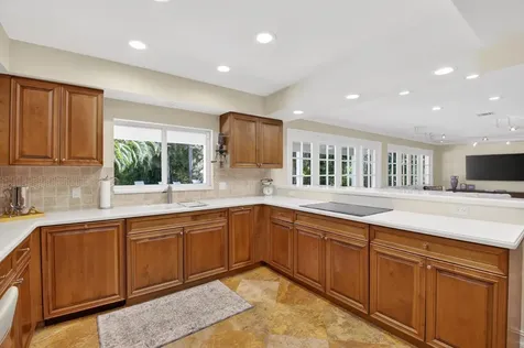 19682 Oakbrook Court Boca Raton FL 33434