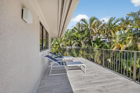 19682 Oakbrook Court Boca Raton FL 33434
