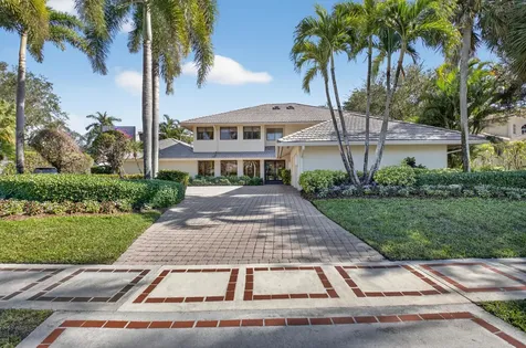 19682 Oakbrook Court Boca Raton FL 33434