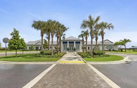 1089 SE Crosswood Way Port Saint Lucie FL 34984