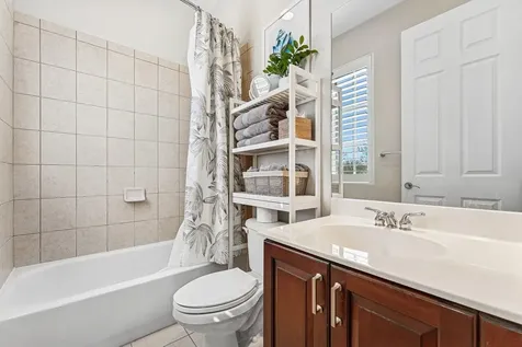 813 Estancia Way Boynton Beach FL 33435