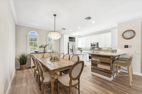 813 Estancia Way Boynton Beach FL 33435