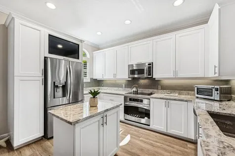 813 Estancia Way Boynton Beach FL 33435