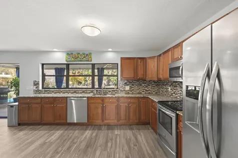 2033 Se Allamanda Drive Port Saint Lucie FL 34952