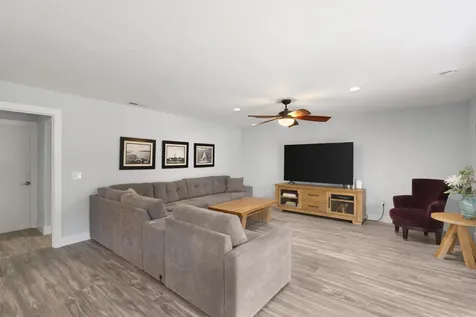 2033 Se Allamanda Drive Port Saint Lucie FL 34952