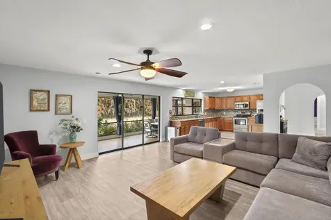 2033 Se Allamanda Drive Port Saint Lucie FL 34952