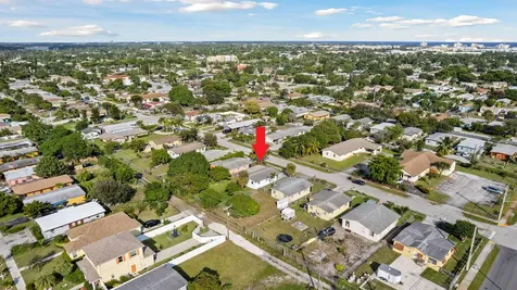 230 SW 13th Avenue Delray Beach FL 33444