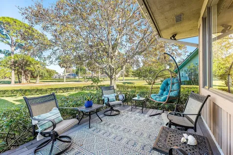 4 Sutherland Court Palm Beach Gardens FL 33418
