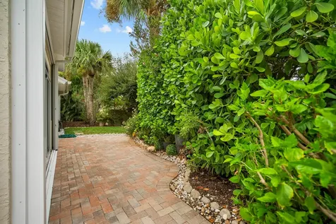 3339 Ne Luna Terrace Jensen Beach FL 34957