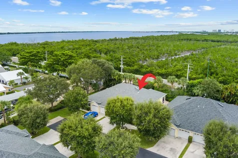 3339 Ne Luna Terrace Jensen Beach FL 34957