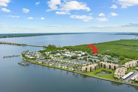 3339 Ne Luna Terrace Jensen Beach FL 34957