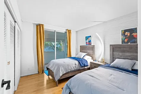 2540 Boundbrook Boulevard Palm Springs FL 33406