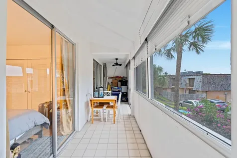 2540 Boundbrook Boulevard Palm Springs FL 33406